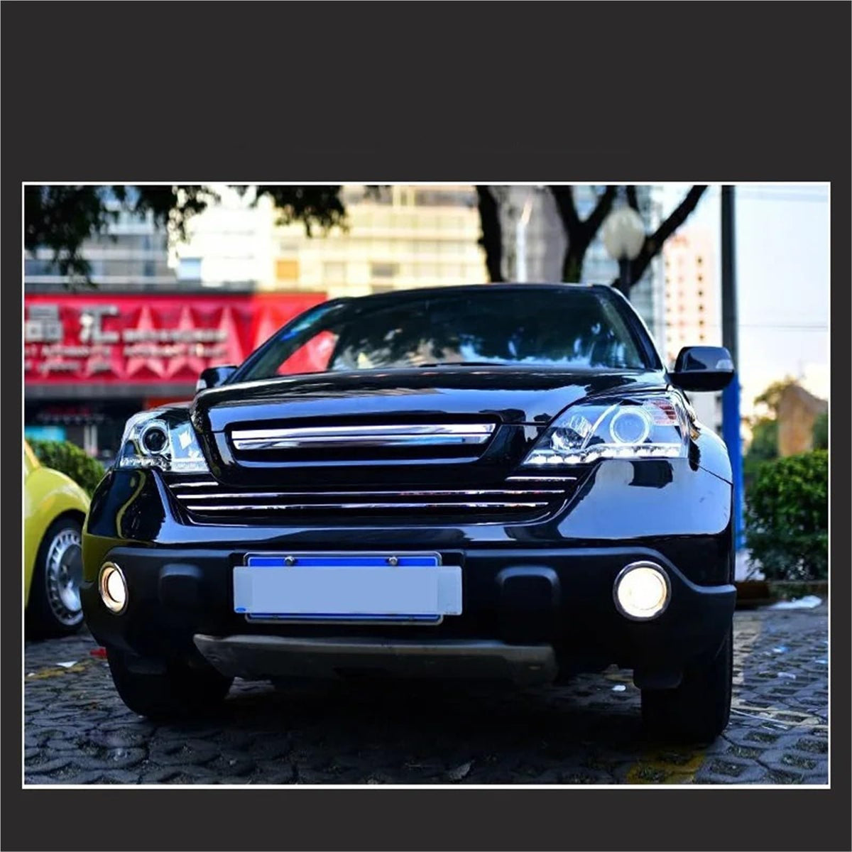 1 Pair Headlights with DRL V53870